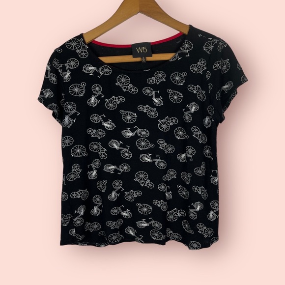 Anthropologie Tops - Anthropologie W5 Black Bicycle Print Short Sleeve Top Medium